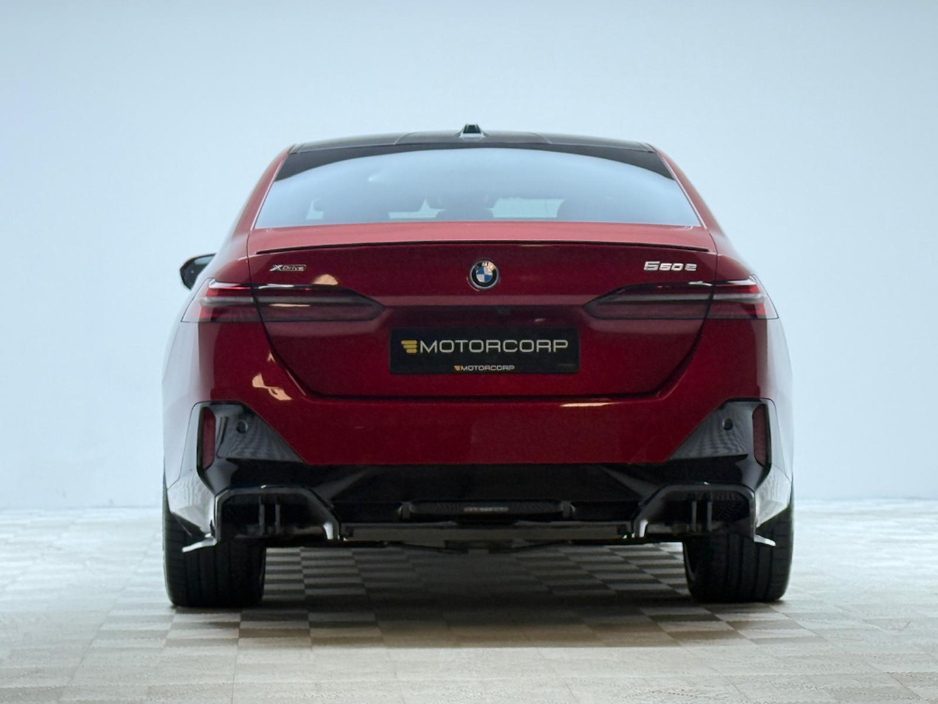 2025 BMW 5 Series 550E M SPORT PRO XDRIVE