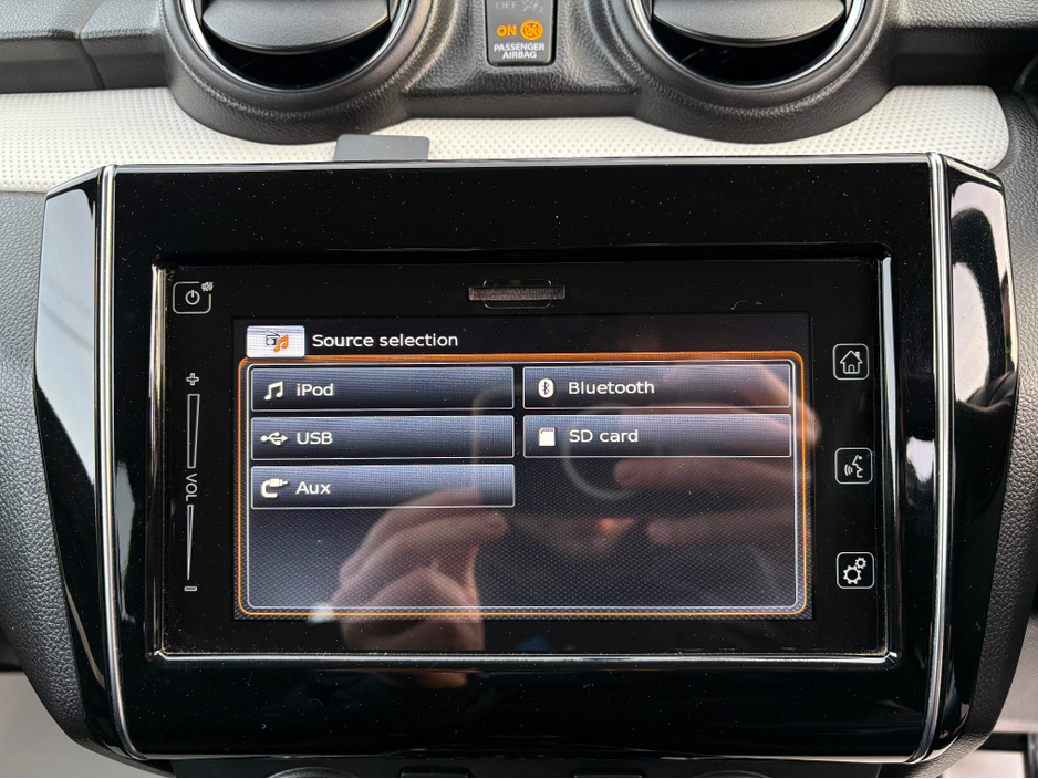 2020 Suzuki Swift 1.0 BOOSTERJET SZ-T 5DR €13,495