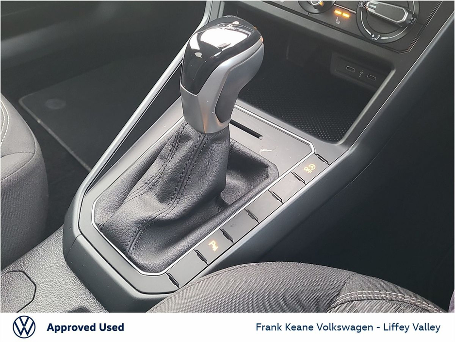 2022 Volkswagen Taigo R-LINE AUTO 1.0 TSI 110HP €25,995