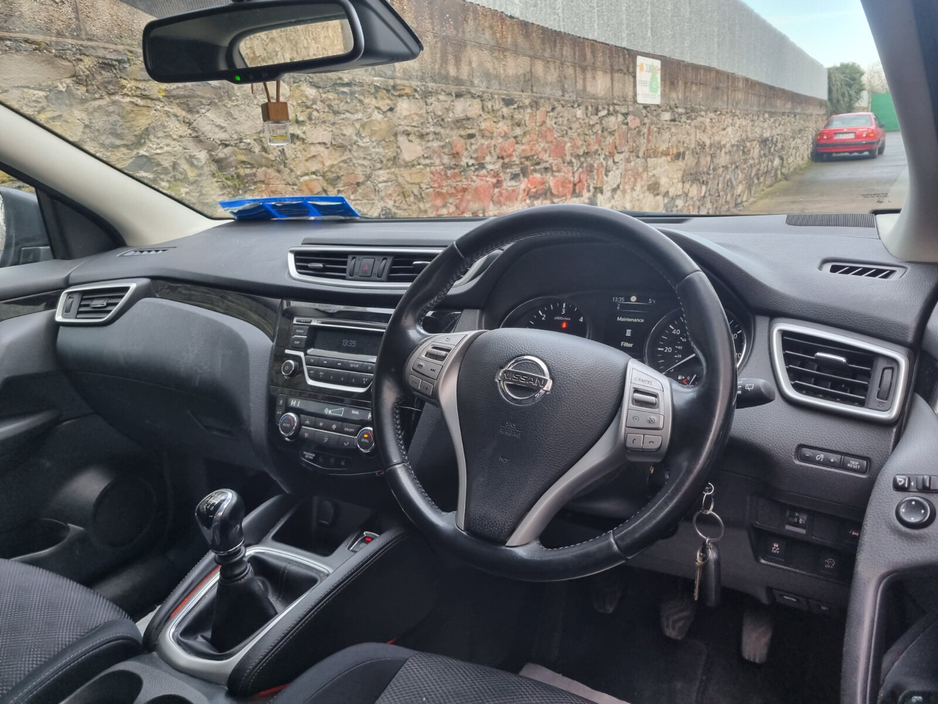 2017 Nissan Qashqai 1.5 DSL XE €8,950