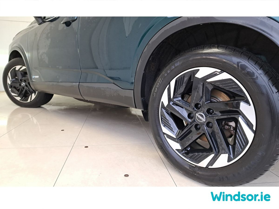 2025 Nissan Qashqai ePOWER SV PREMIUM €43,495