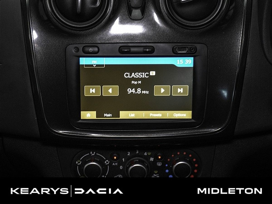 2021 Dacia Logan Signature Blue dCi 95 MY18 €13,990