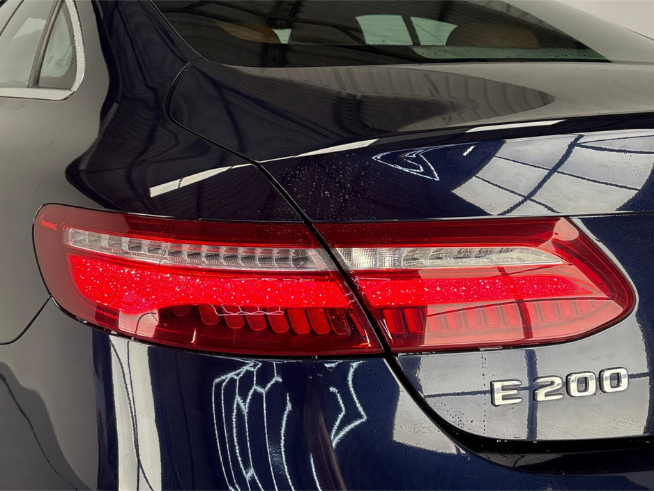 2019 Mercedes-Benz E Class 200 COUPE AMG SPORT 2DR**BROWN LEATHER INTERIOR**FRONT HEATED ELECTRIC SEATS**DIGITAL MEDIA DISPLAY**DYNAMIC DRIVE MODES**REVERSE CAMERA**PARKING SENSORS**DUAL CLIMATE CONTROL**AMBIENT LIGHTING** €32,995