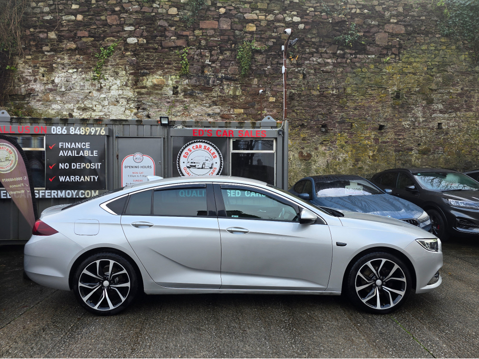 2018 Opel Insignia GRAND SPORT SRI 1.6 1 136PS 5DR €12,950