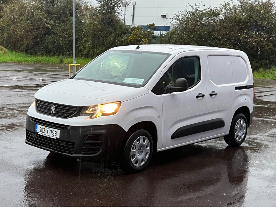 2020 Peugeot Partner 1.5 BLUE HDI 75 PANELL PANELLED 6.2 3 €9,900