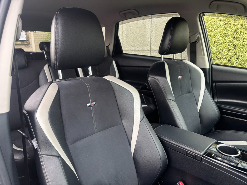 2018 Toyota Prius Alpha GR SPORT 7 SEATER AUTOMATIC HYBRID 1.8 PETROL //REVERSE CAMERA//KEYLESS ENTRY//HALF LEATHER GR SEATS// €23,950