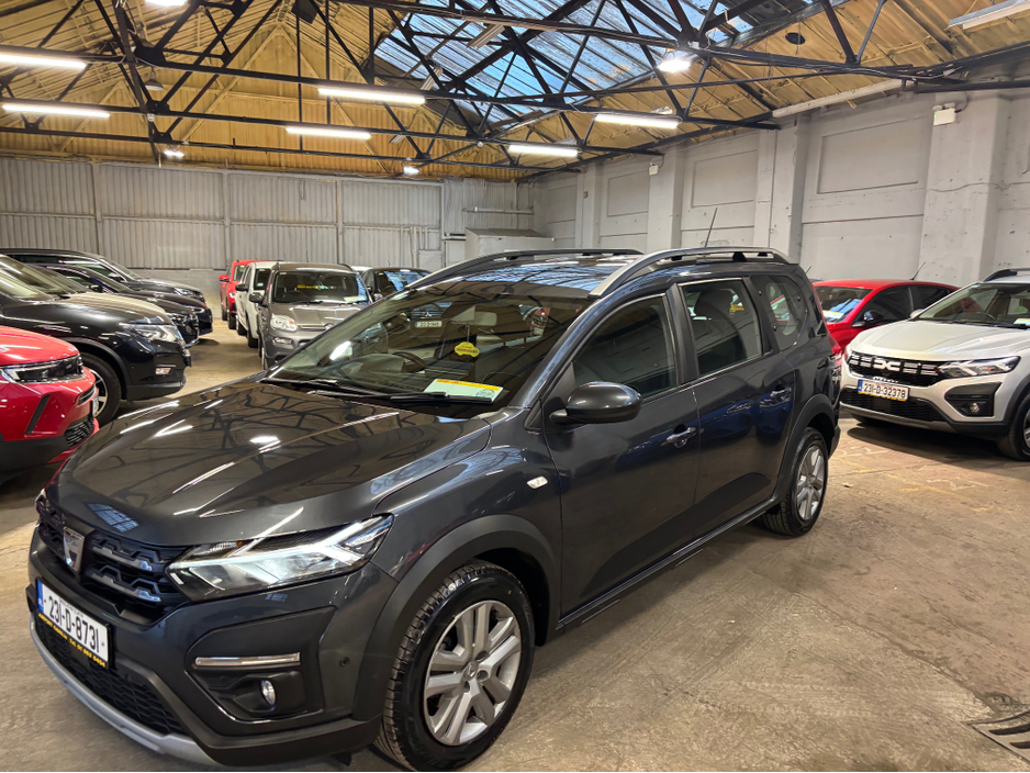 2023 Dacia Jogger COMFORT TCE 110 5DR 7 seater €16,999