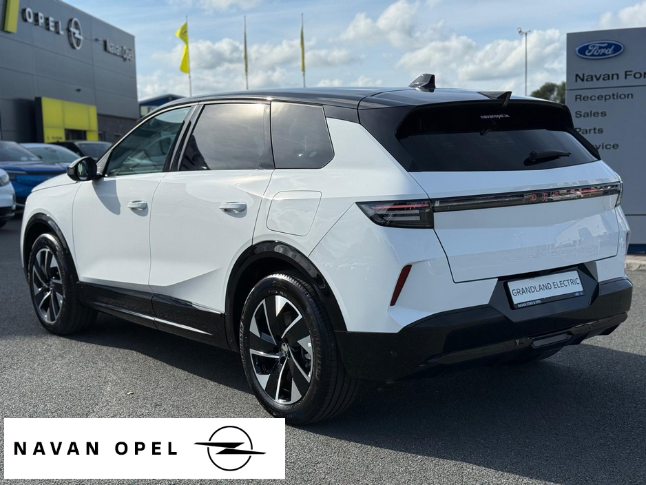 2026 Opel Grandland GS-Line Electric 210Ps 520Km Range * 5 Year Unlimited Mileage Warranty * €47,295