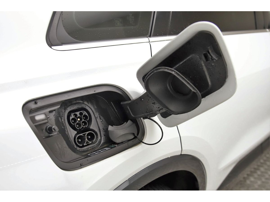 2024 Audi Q4 e-tron E-TRON 45 SPORT €42,490