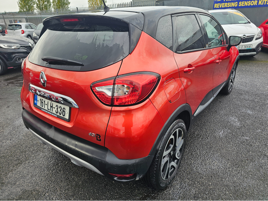 2016 Renault Captur SIGNATURE 1.5 DCI ** IRISH CAR ** FULL LEATHER INTERIOR ** REVERSE CAMERA ** STUNNING EXAMPLE ** €8,995