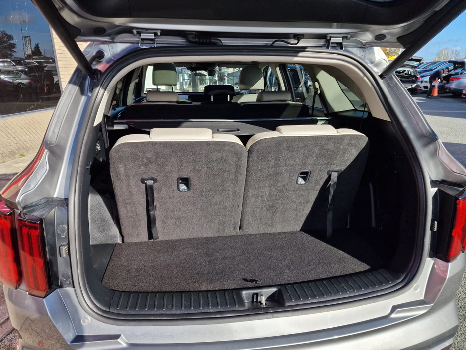 2022 Kia Sorento PHEV, K4 spec,  LOW MILEAG, AUTO, 7 seater, 7seater €44,900