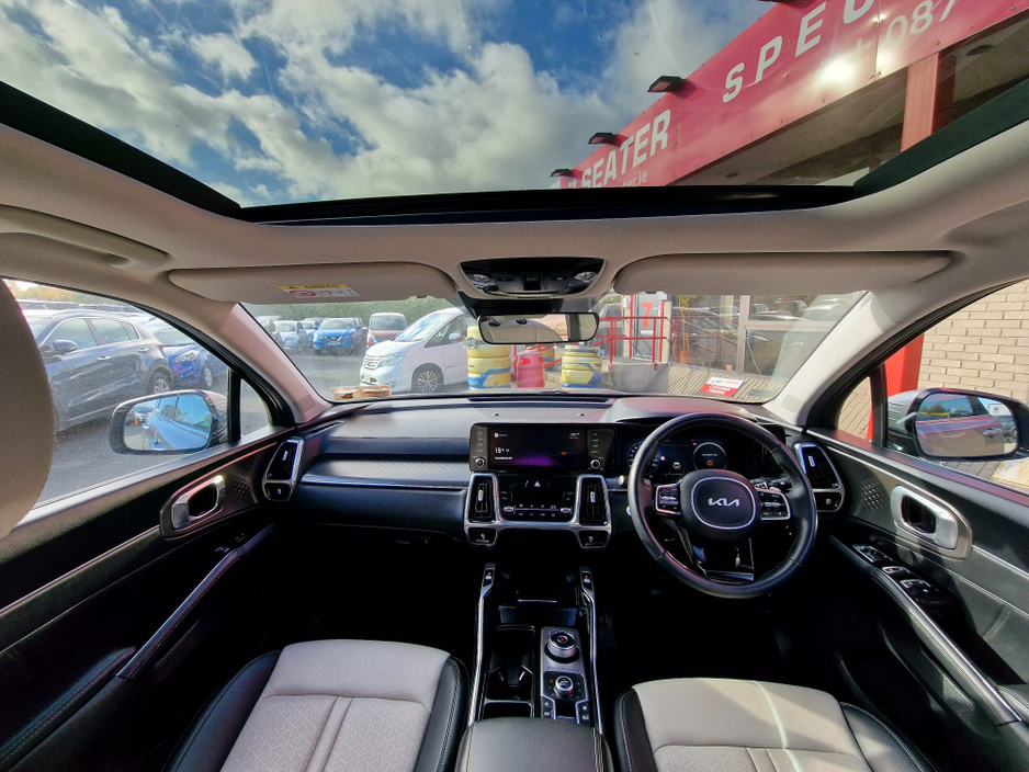 2022 Kia Sorento PHEV, K4 spec,  LOW MILEAG, AUTO, 7 seater, 7seater €44,900