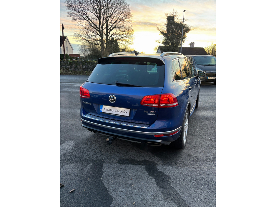 2017 Volkswagen Touareg V6 R-LINE + TDI B PLUS BLUEMOTION TECHNOLOGY €22,950