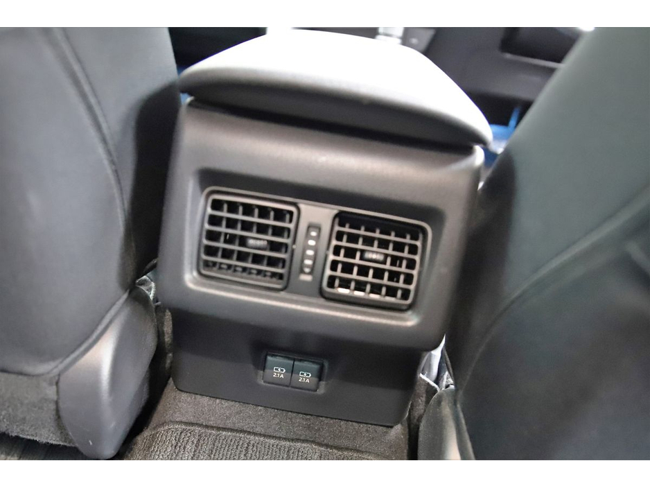 2019 Toyota Camry 2.5 HYBRID *REVERSE CAM*PARK SENSORS* €21,890