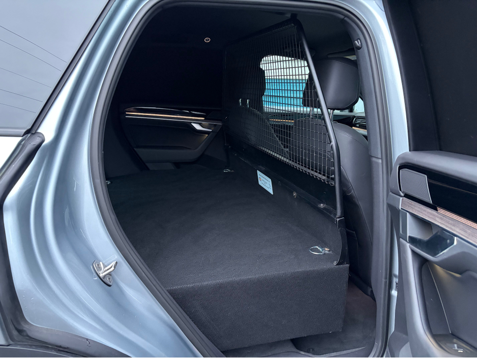 2023 Volkswagen Touareg N1 2 Seat Commercial Van €49,950