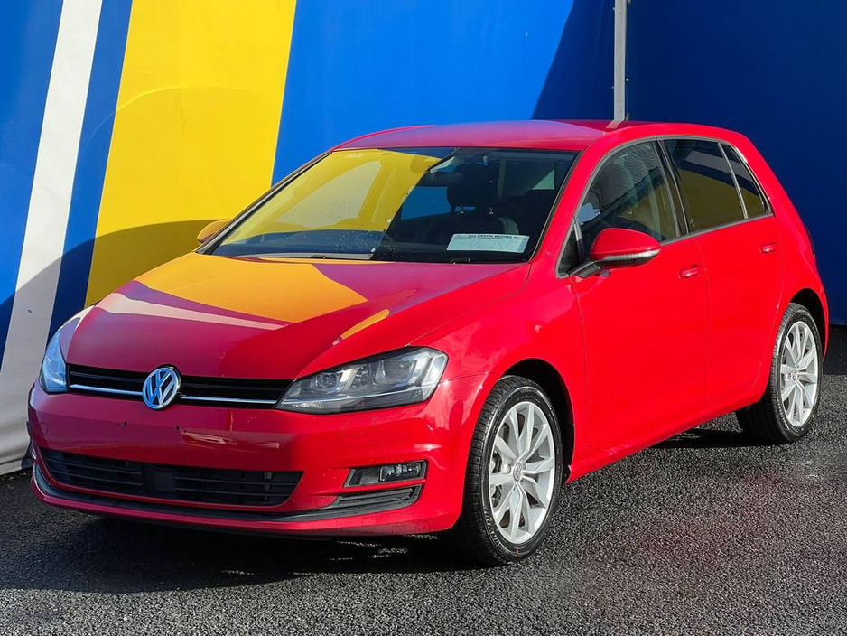 2016 Volkswagen Golf 1.2 TSI AUTO * PRISTINE CONDITION* // ONLY 10, 846 KM FROM NEW // APPLE CARPLAY/ANDROID AUTO // DUAL ZONE CLIMATE CONTROL €14,900