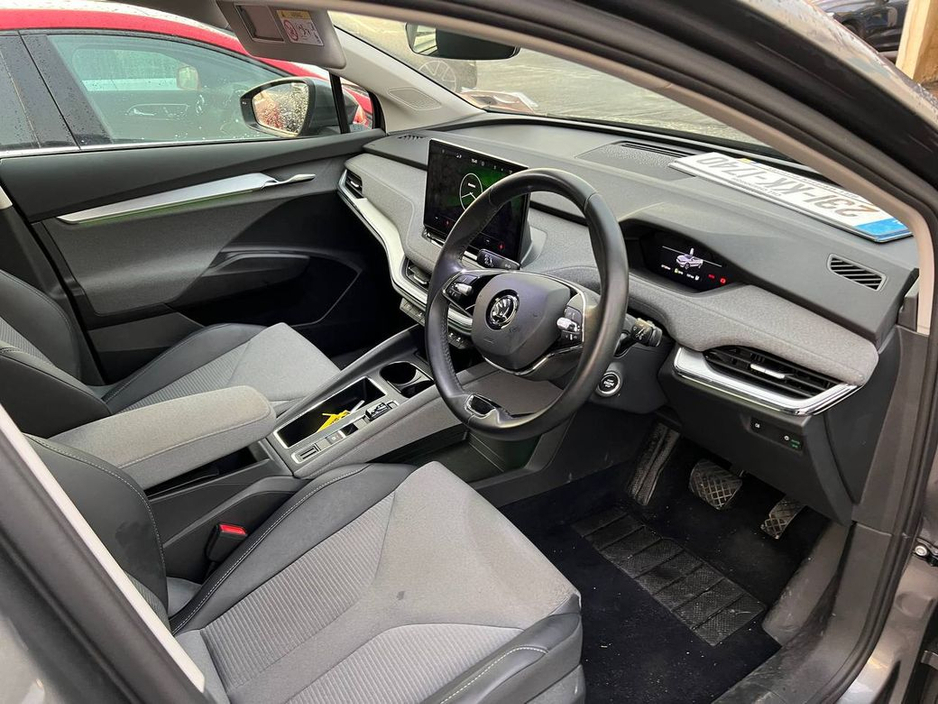 2023 Skoda Enyaq 60 IV // NEW 20" VRS DIAMOND CUT ALLOYS // REVERSE CAMERA // APPLE CARPLAY/ANDROID AUTO €27,900