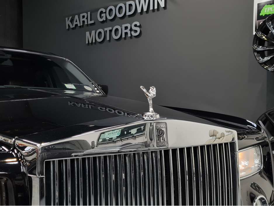 2007 Rolls-Royce Phantom 6.75 V12  MANSORY €99,950