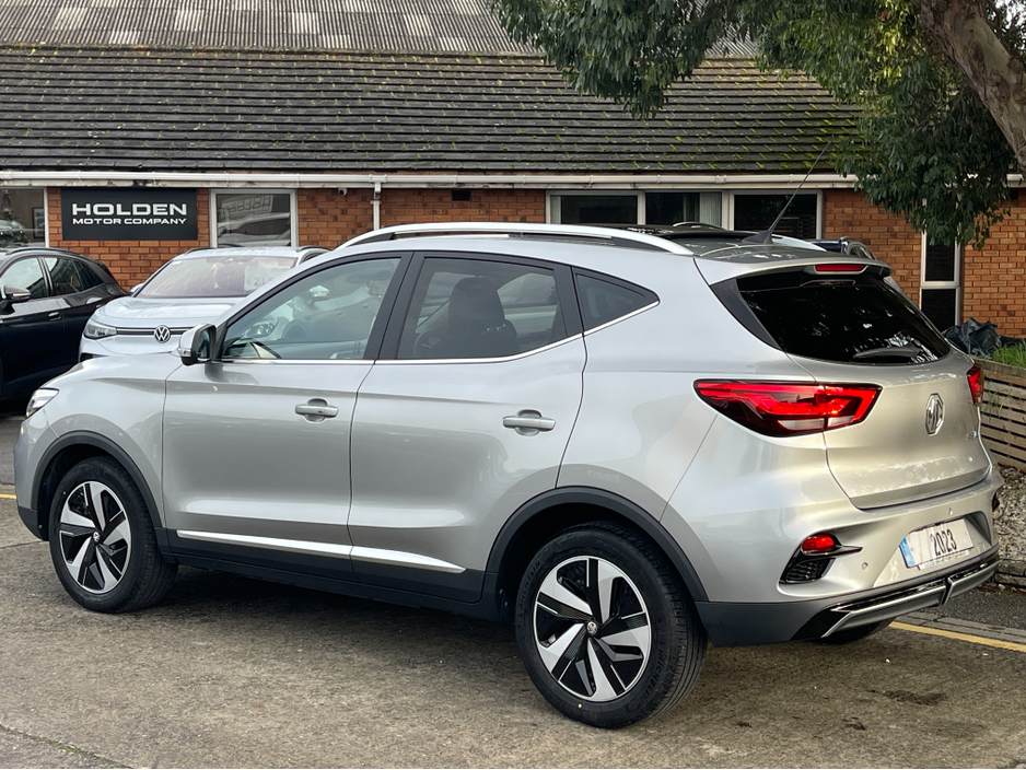 2023 MG ZS ZS..HUGE SPEC..WARRANTY INCLUDED..FINANCE PROVIDED €24,900