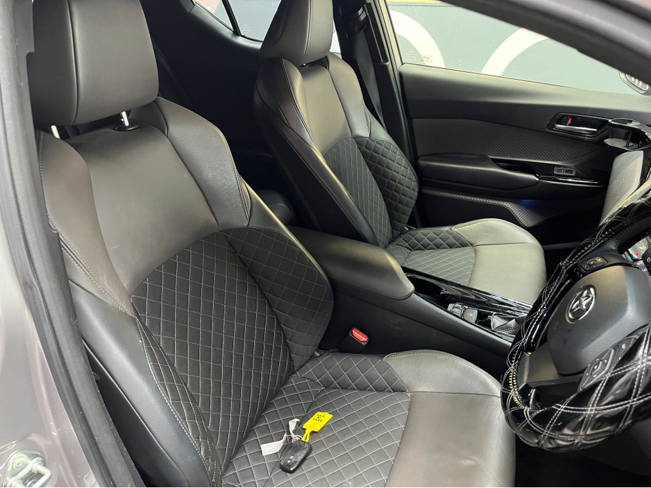 2020 Toyota C-HR €22950! 2020 TOYOTA C-HR G 1.8 AUTOMATIC / REVERSE CAMERA / CRUISE CONTROL €22,950