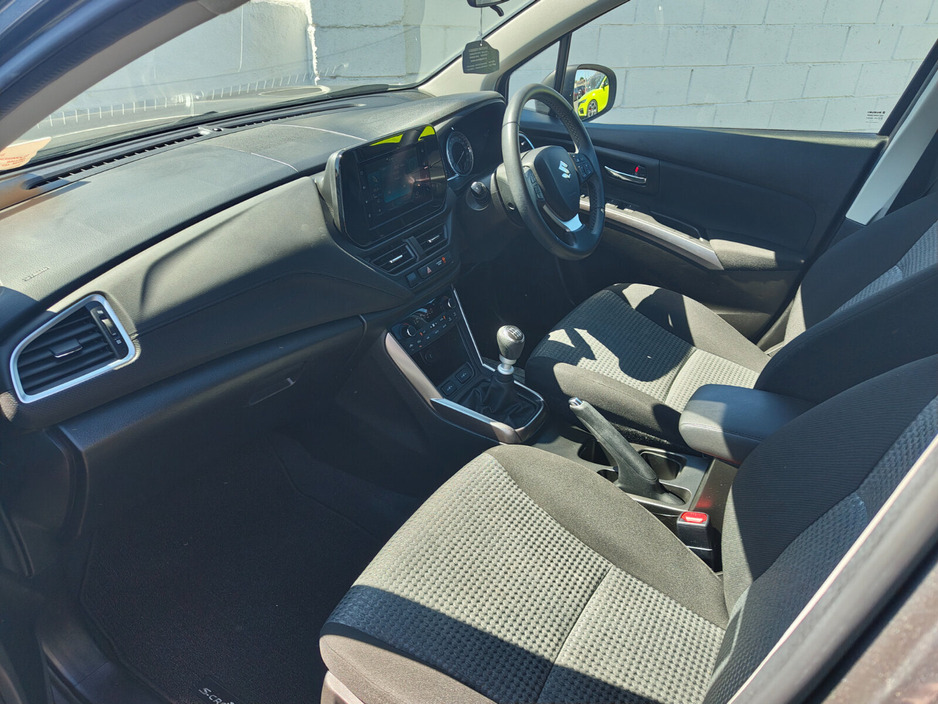 2022 Suzuki S-CROSS 1.4 Mild Hybrid Motion €25,950