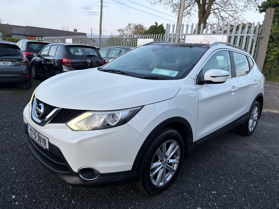 2017 Nissan Qashqai 1.5 DSL SV €13,950