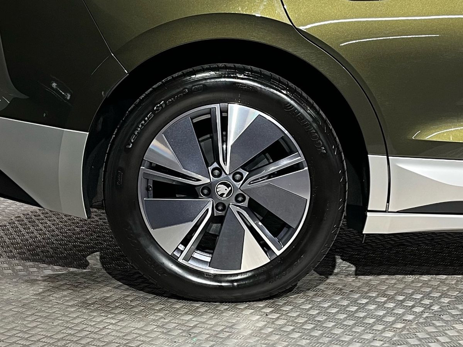 2025 Skoda Enyaq Edition IV 85 - Reversing Camera - Sat Nav - Climate Control - Heated Seats - Keyless Start - Apple CarPlay/Android Auto €39,950