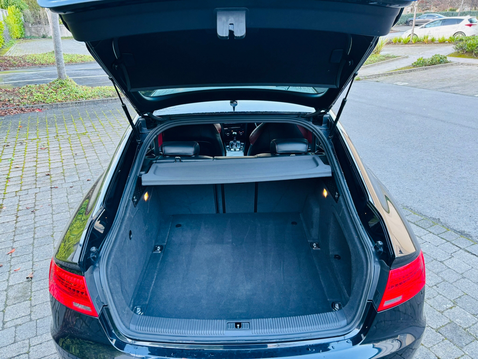 2012 Audi S5  €21,950