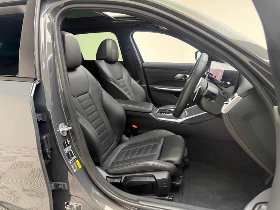 2025 BMW 3 Series 330E M SPORT €57,990