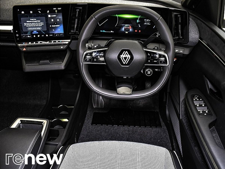2023 Renault Megane E-Tech Techno EV60, 2 Tone €26,900