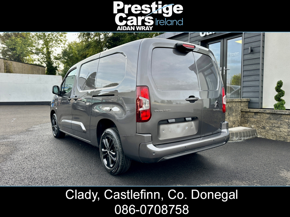 2020 Citroen Berlingo 1.5 BLUEHDI DRIVER 950 KG AUTOMATIC 130 BHP XL,LONG WHEEL BASE,METALLIC GREY,REVERSE CAMERA,FRONT AND REAR PARK SENSORS,FACTORY COLOUR CODED,APPLE CAR PLAY,NEW TIMING CHAIN,*NO VAT*READ ADD €12,850