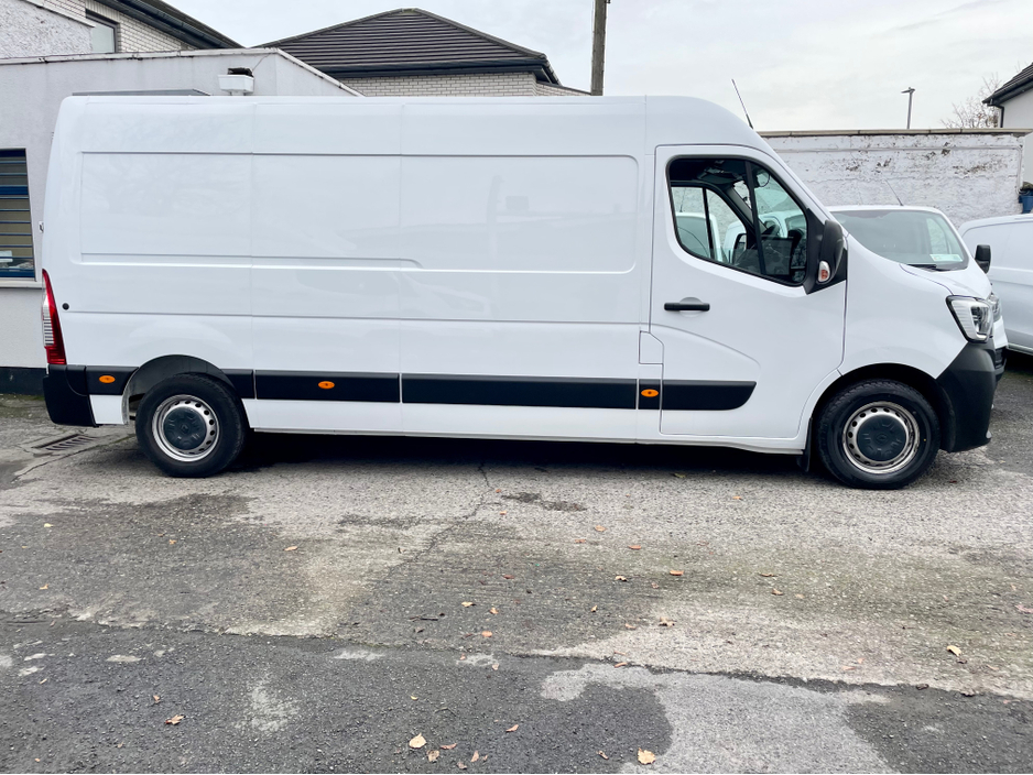 2023 Renault Master LM35 BUSINESS  2.3 BLUE DCI 135BHP FWD LWB €22,000