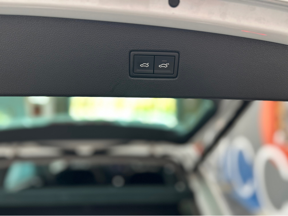 2020 Volkswagen Tiguan €28950! 2020 VW TIGUAN 2.0 TDI HIGHLINE 4MOTION / HUD, HEATED SEATS, 360 Cameras €28,950