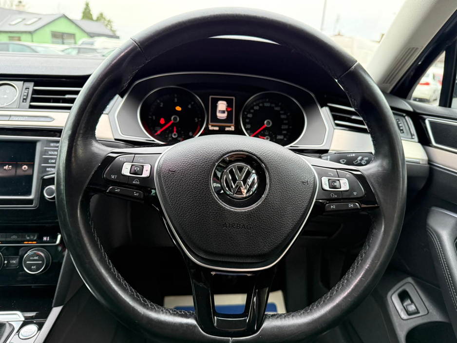 2016 Volkswagen Passat HIGHLINE 1.6 TDI MANUAL 6SPEED FWD 120HP 4DR , 1/2 Leather Seats , Heated Seats , privacy Glass , Cruise Control , Climate Control , stunning car , serviced , tested , warranty & Finance €14,950