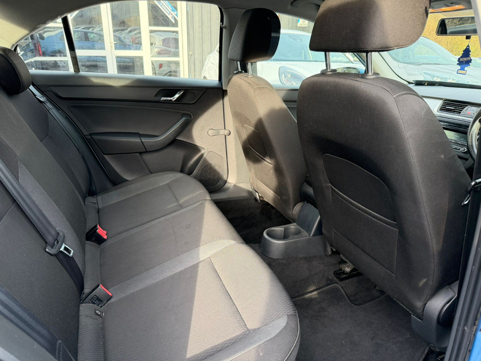 2014 Skoda Rapid 1.6 TDI/66kW (90bhp) Ambition €5,495