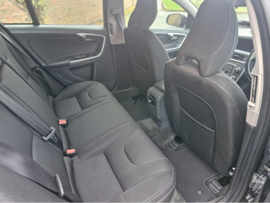 2015 Volvo V60 2.0 D D4 BUSINESS EDITION 190BHP €7,994