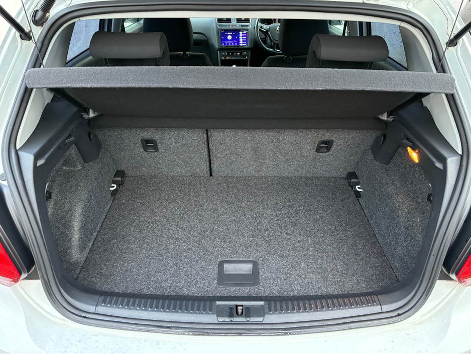 2017 Volkswagen Polo 1.2i TSI Petrol Active Automatic €14,750