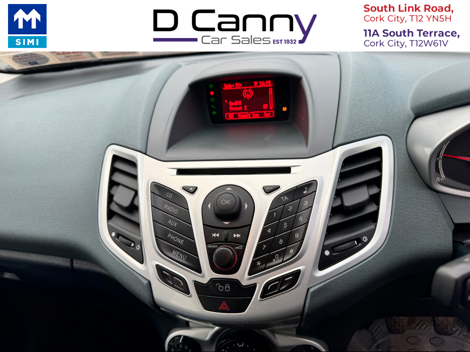 2010 Ford Fiesta TITANIUM 1.25 82PS 5DR €5,900