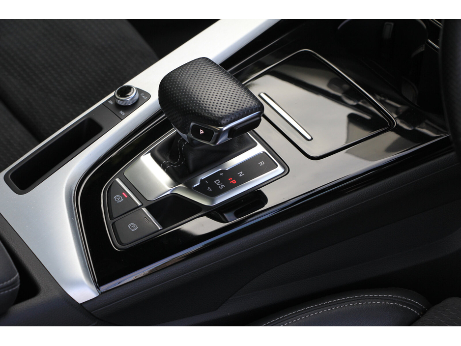 2023 Audi A5 Black Edition * Tilt and Slide Sunroof * Extra spec €51,950