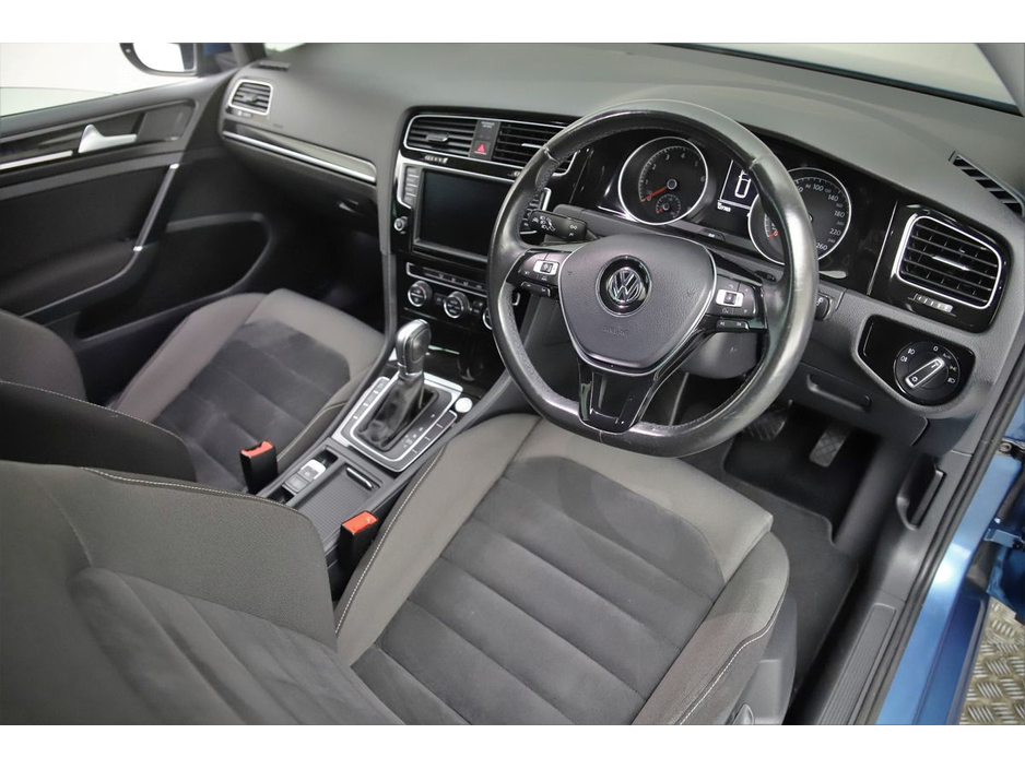 2017 Volkswagen Golf MK7 1.4 TSI DSG HIGHLINE 103KW €16,890