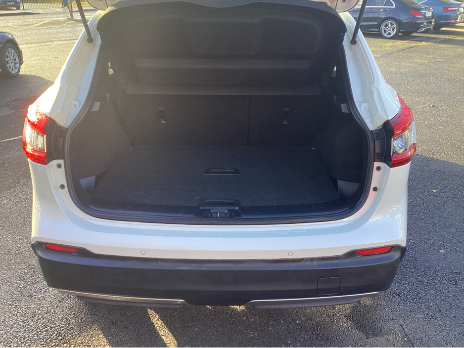 2018 Nissan Qashqai ** TEKNA * CAMERA €17,950