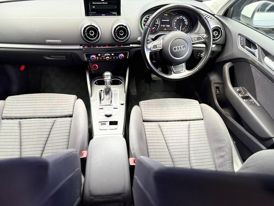 2016 Audi A3 1.4 TFSI S TRONIC SE €15,700