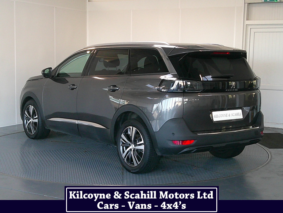 2021 Peugeot 5008 ALLURE BLUEHDI 7 Seater *Leather Interior + Heated Seats* €30,950