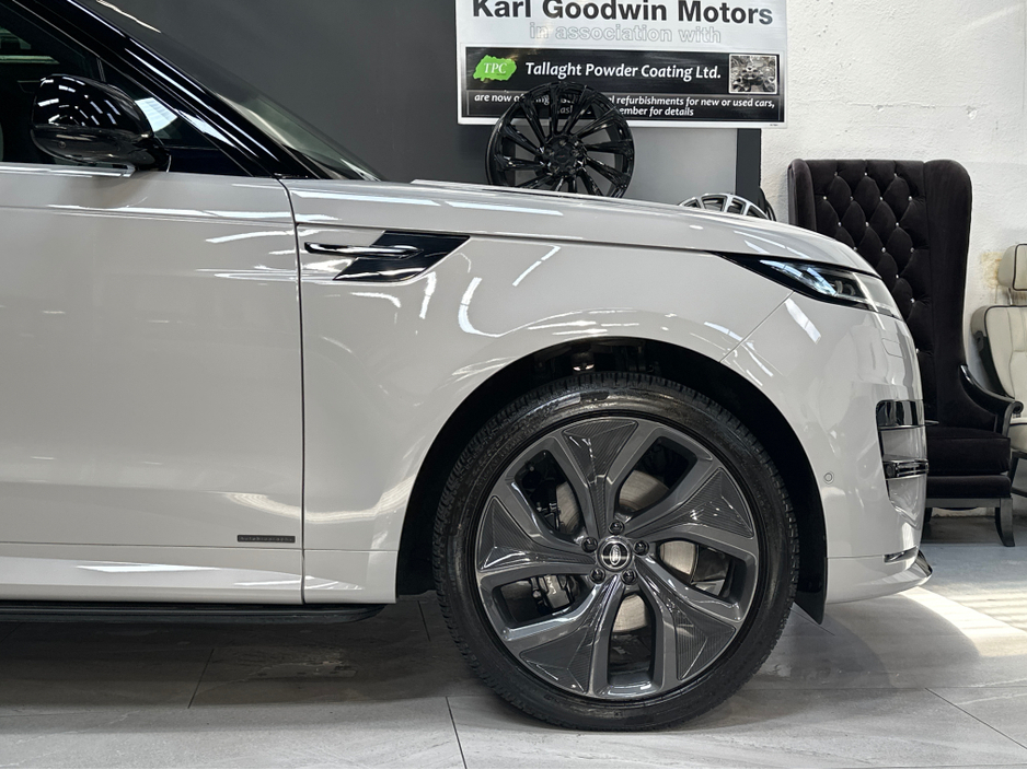 2025 Land Rover Range Rover Sport AUTOBIOGRAPHY P460 E-HYBRID €144,950