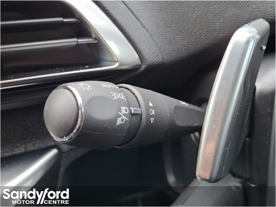 2023 Peugeot 3008 1.2 AUTOMATIC 1.2 Petrol ALLURE €31,950