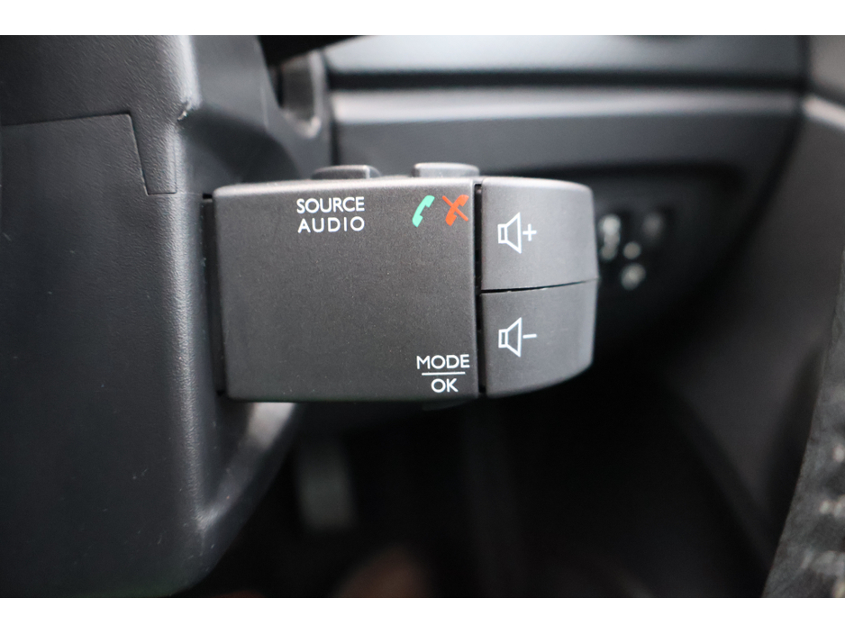 2014 Renault Captur LIFE 1.5 DCI Low Mileage Exceptional Condition! €8,495