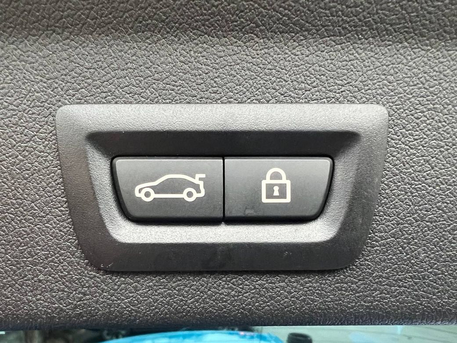 2020 BMW 1 Series 118D M-SPORT 2.0 AUTO // VERY LOW MILEAGE // SUEDE M-SPORT INTERIOR // REVERSE CAMERA // WIRELESS CHARGING BAY €27,950