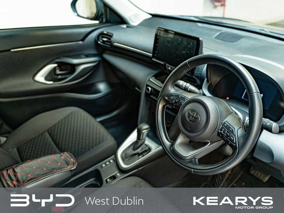 2024 Toyota Yaris Cross 1.5 Hybrid Luna €28,890