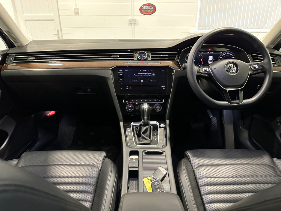 2019 Volkswagen Passat (191) PASSAT 2.0TDI DSG HIGHLINE LOW KMS VW/AUDI SPECIALISTS WWW.DENISDARCYCARS.IE €25,750