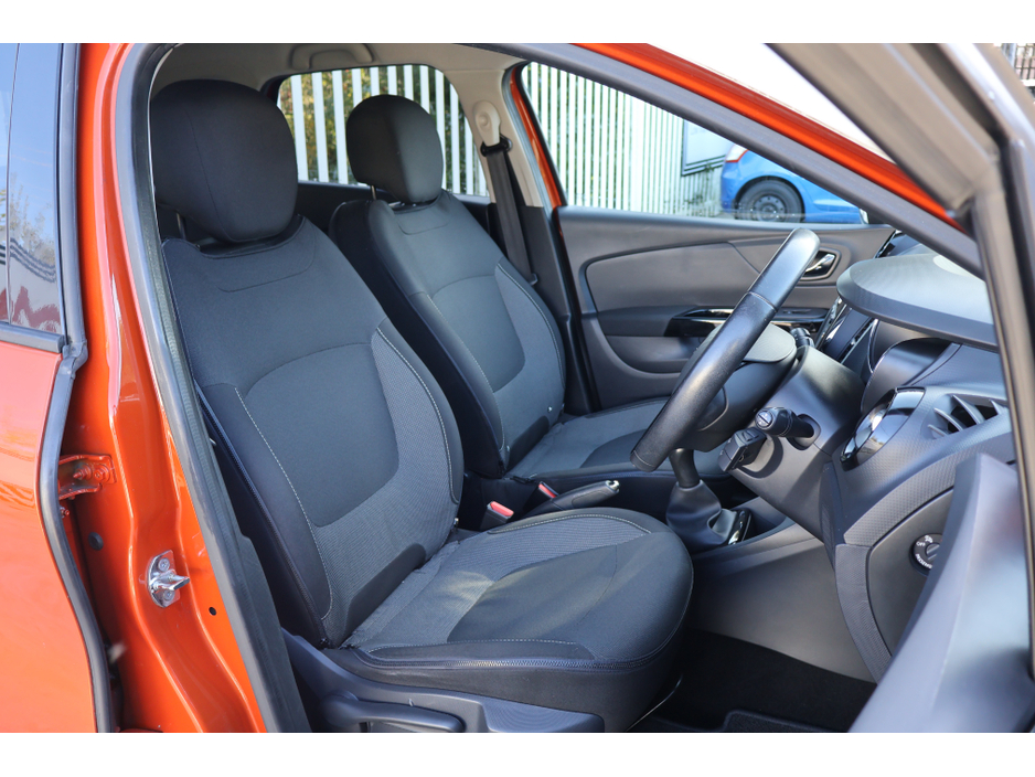 2015 Renault Captur INTENSE (Reserved Deposit Taken)